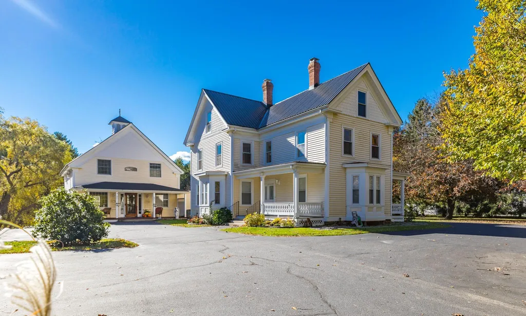 224 Atlantic Avenue, North Hampton, NH 03862 4889324 Great