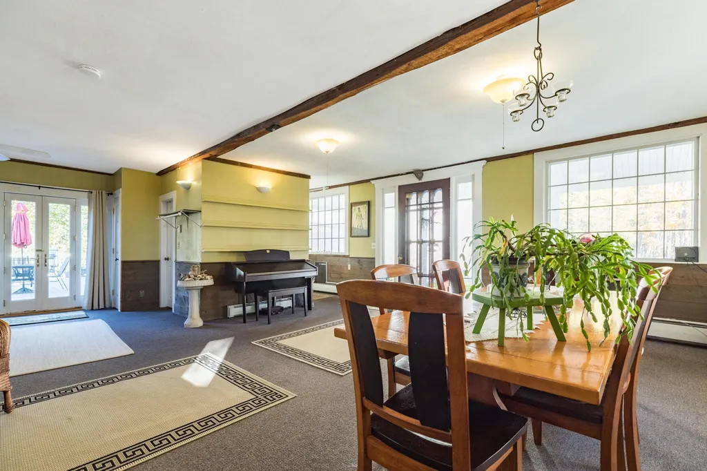 224 Atlantic Avenue North Hampton NH 03862