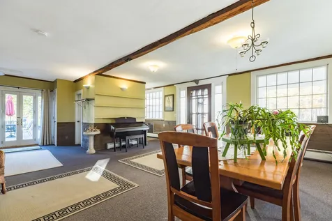 224 Atlantic Avenue North Hampton NH 03862