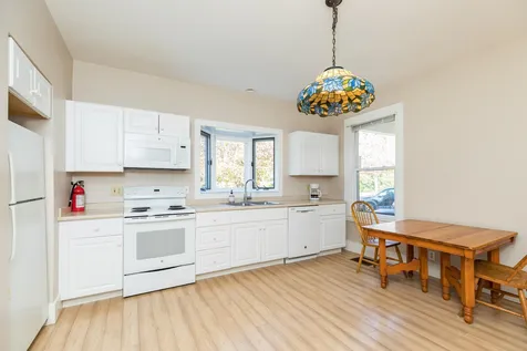 224 Atlantic Avenue North Hampton NH 03862