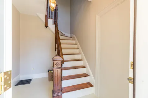 224 Atlantic Avenue North Hampton NH 03862