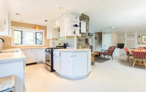 224 Atlantic Avenue North Hampton NH 03862