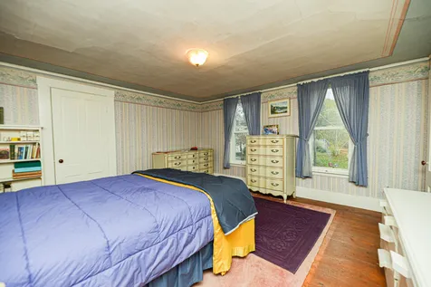 143 Crawley Falls Road Brentwood NH 03833