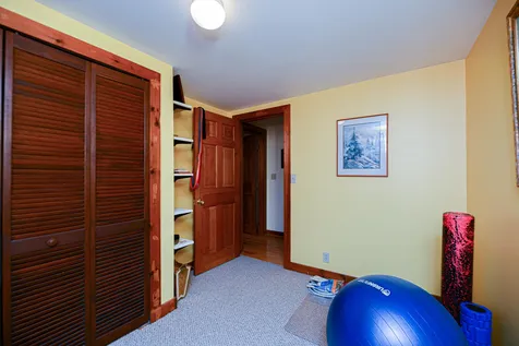 143 Crawley Falls Road Brentwood NH 03833