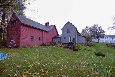 143 Crawley Falls Road Brentwood NH 03833