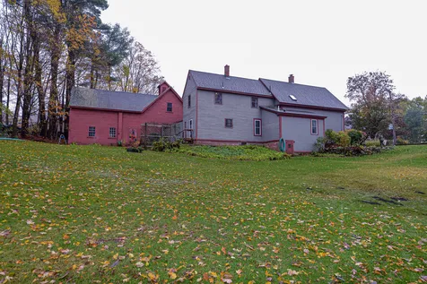 143 Crawley Falls Road Brentwood NH 03833