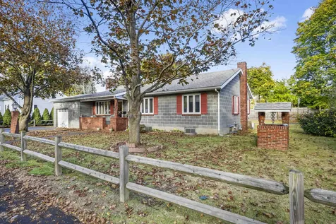 7 Lake Avenue Nashua NH 03060