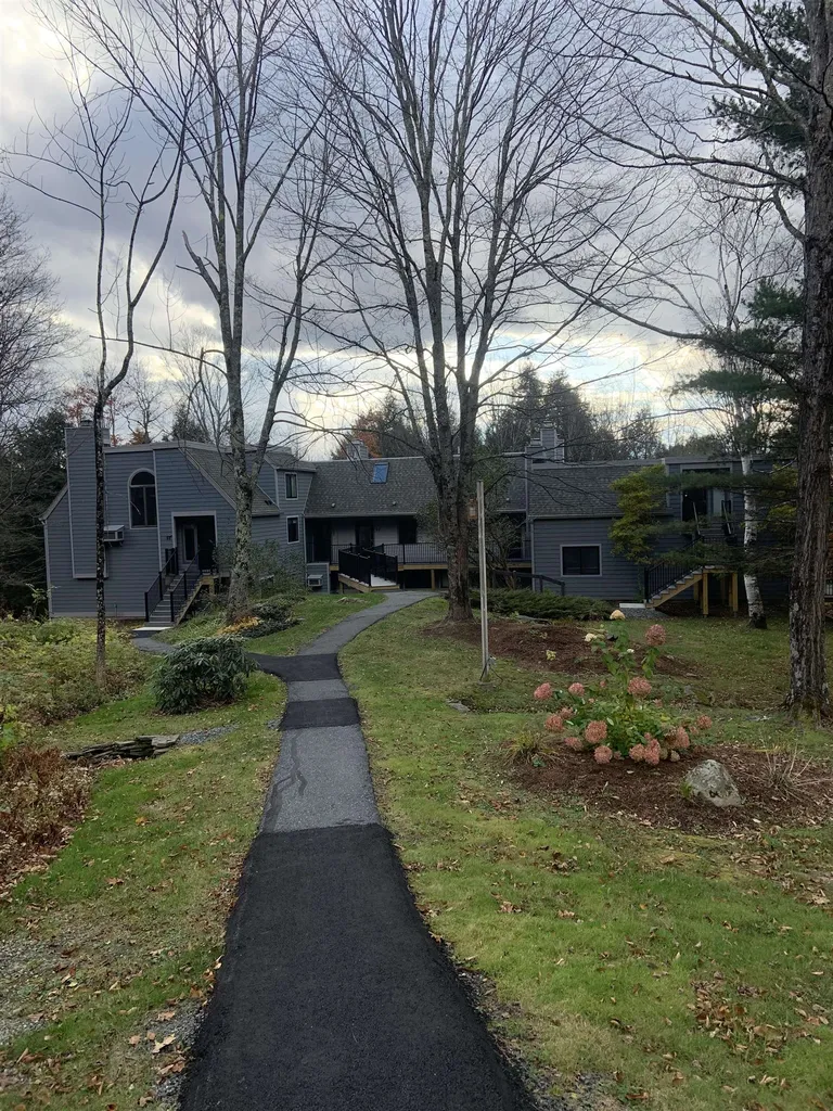 105 Williams Lane Hartford VT 05059