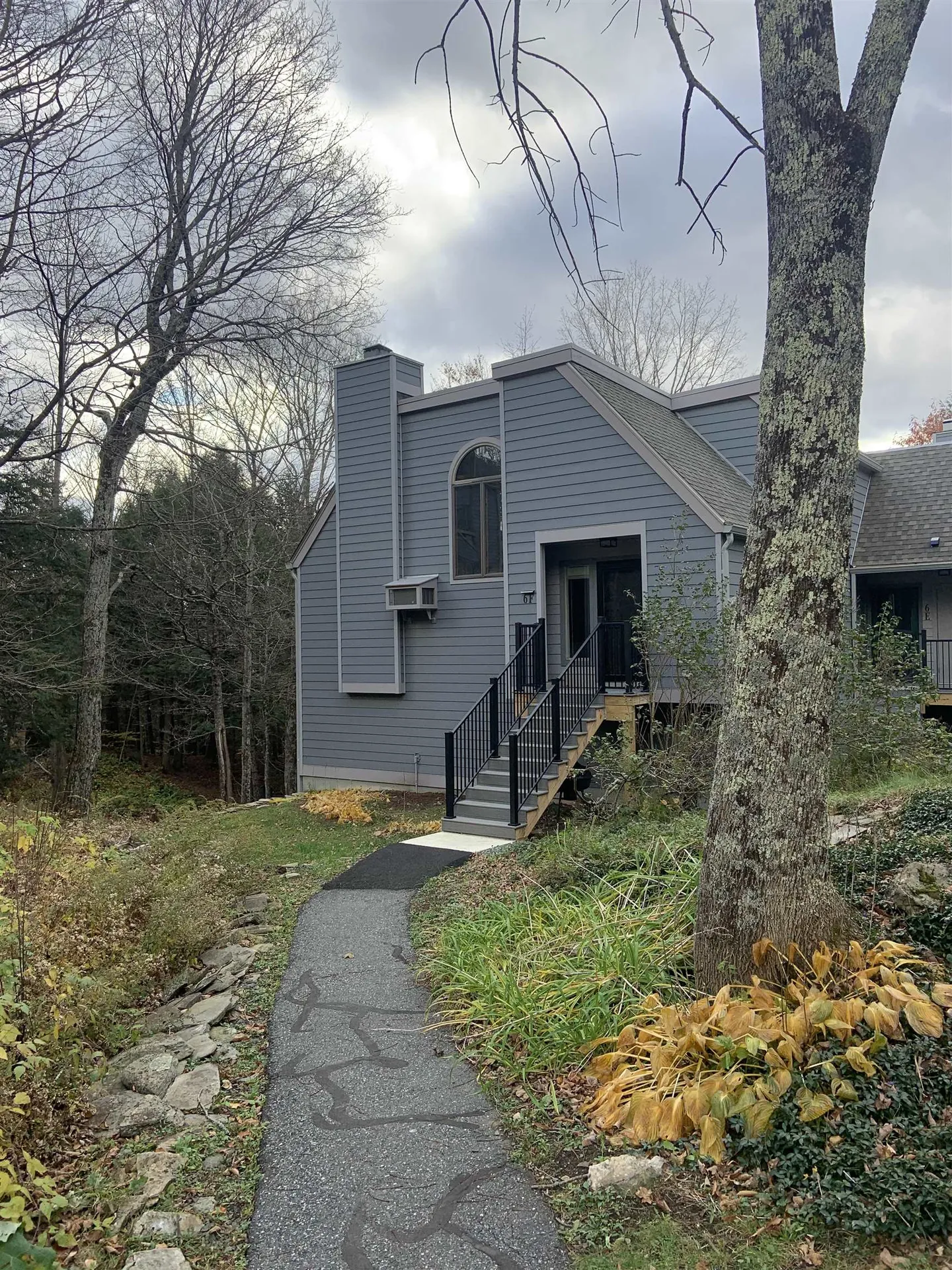 105 Williams Lane Hartford VT 05059