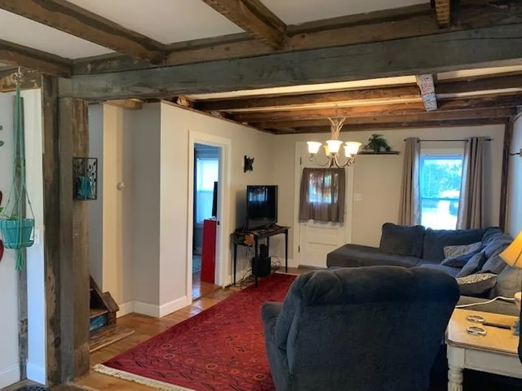 1097 West Woodstock Road Woodstock VT 05091