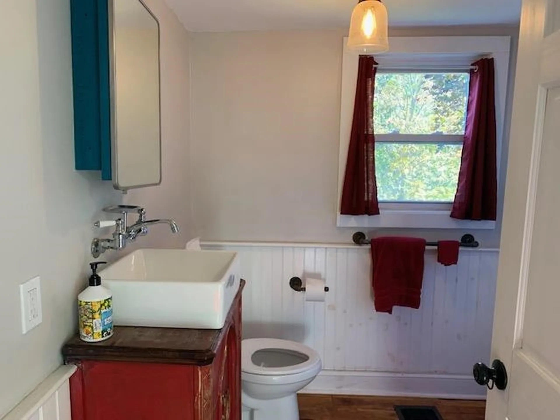 1097 West Woodstock Road Woodstock VT 05091