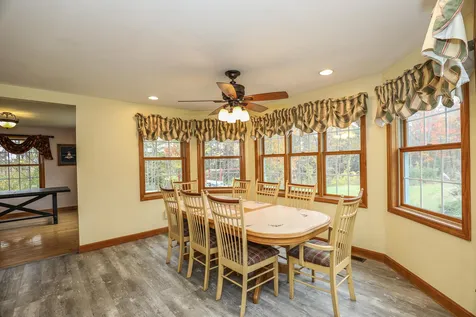 803 Chester Road Auburn NH 03032