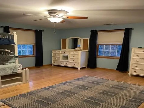 803 Chester Road Auburn NH 03032