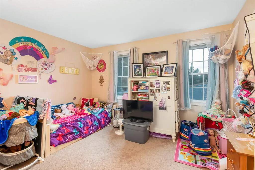 32 Gilbert Square Milton VT 05468