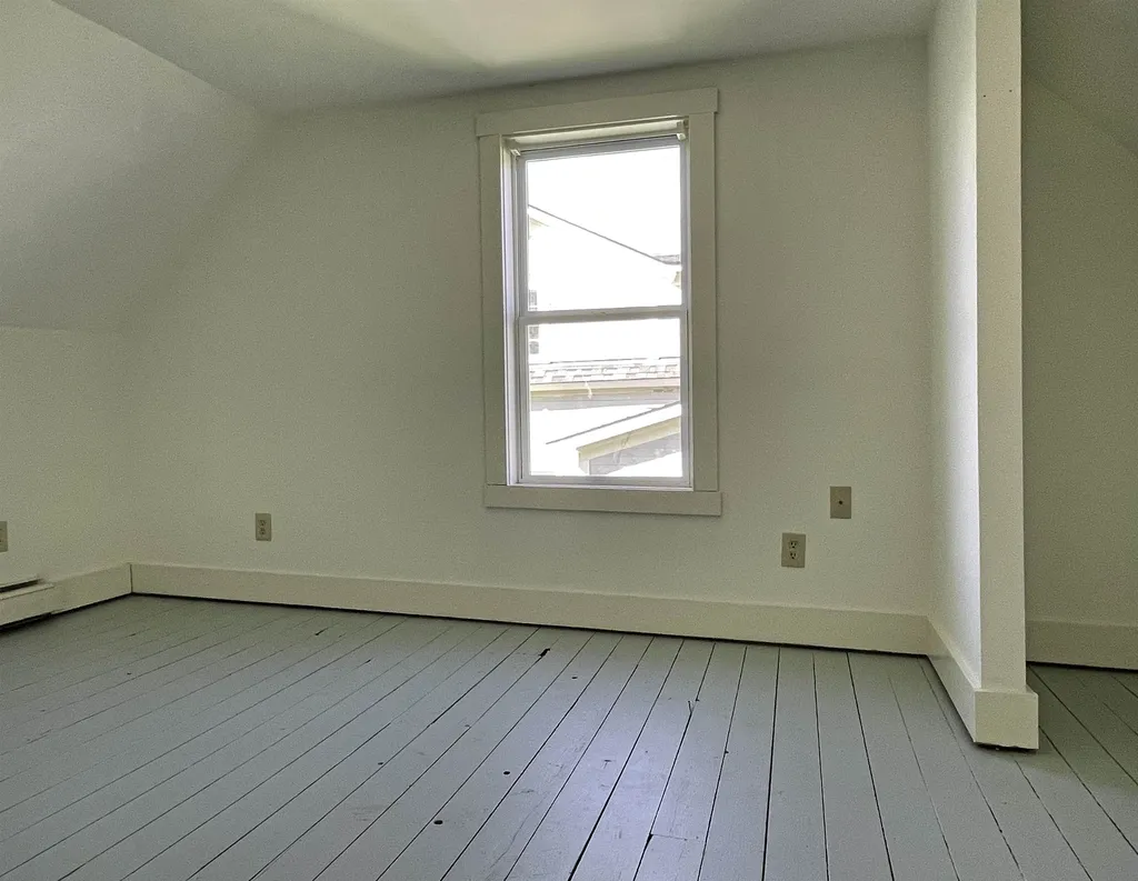 70 Green Street Vergennes VT 05491