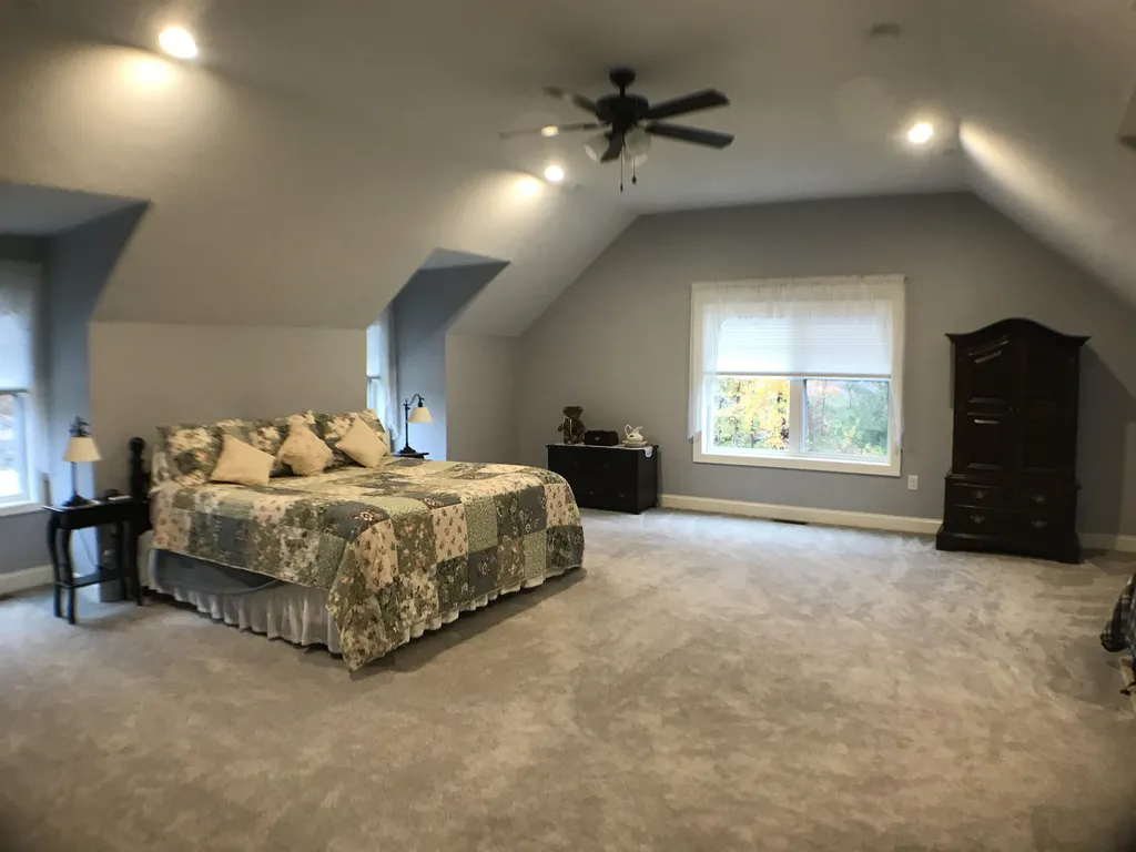 4 Hummingbird Lane Salem NH 03079