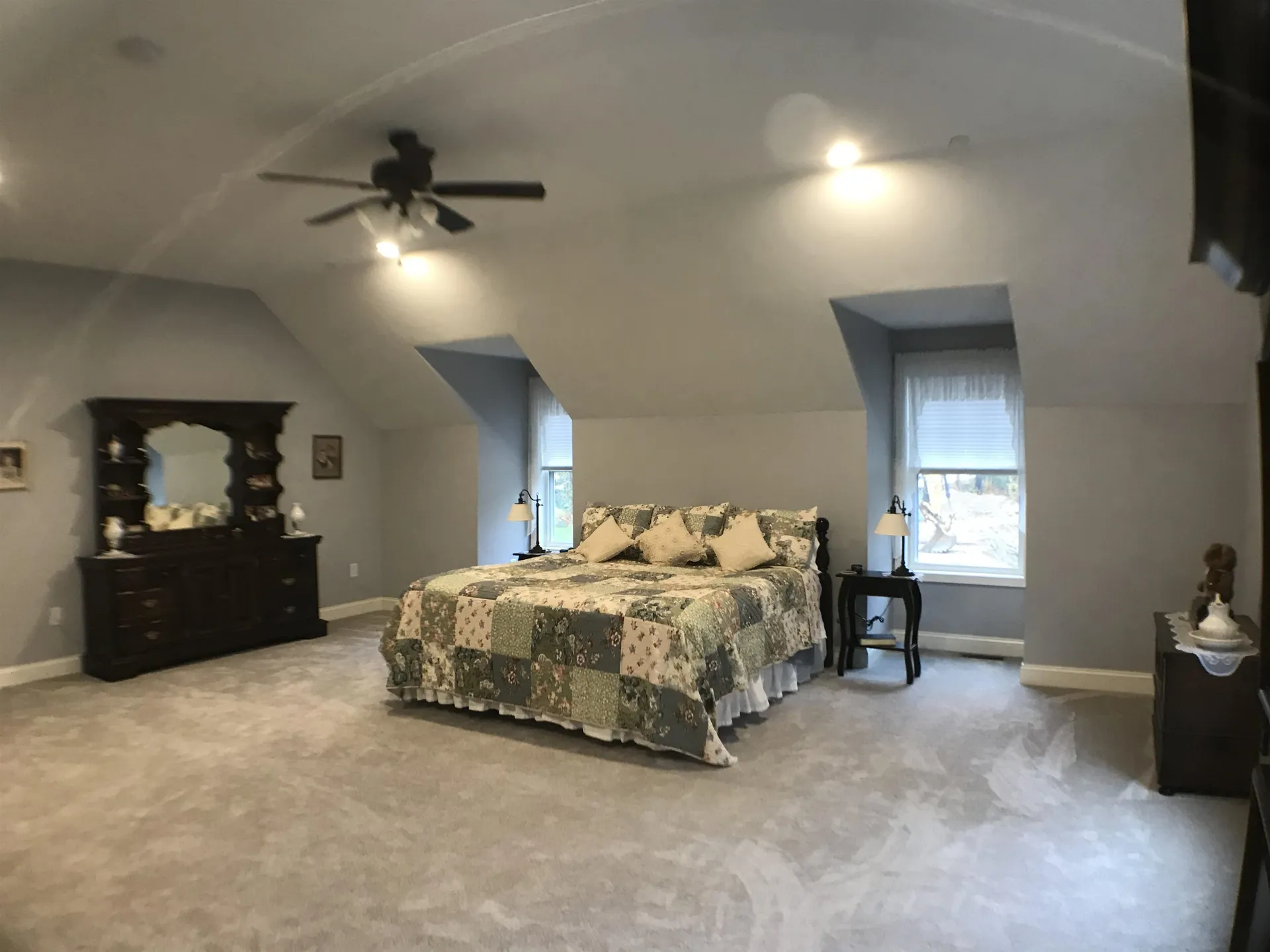 4 Hummingbird Lane Salem NH 03079