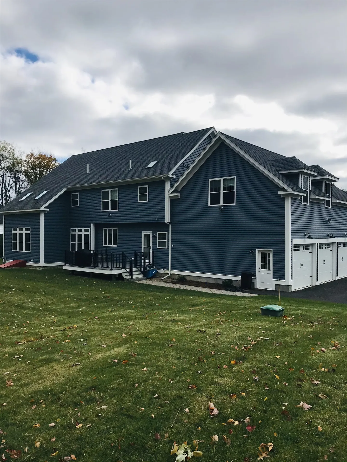 4 Hummingbird Lane Salem NH 03079