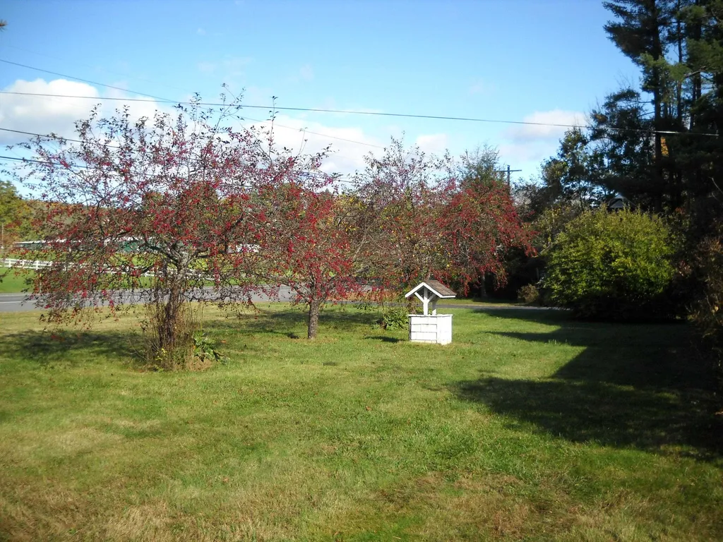 1059 Nh Route 12a Plainfield NH 03781