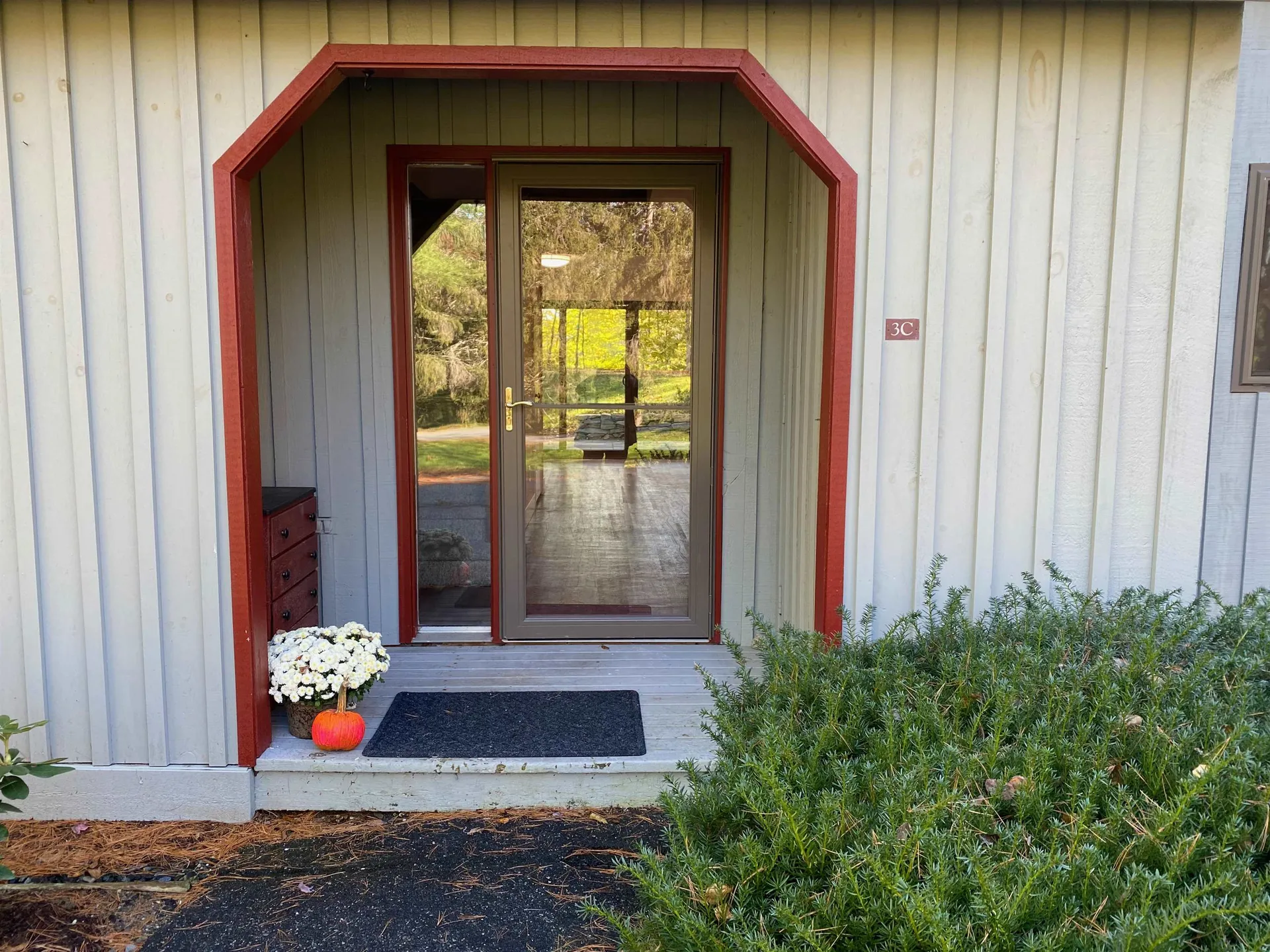 860 Murphy Road Hartford VT 05059