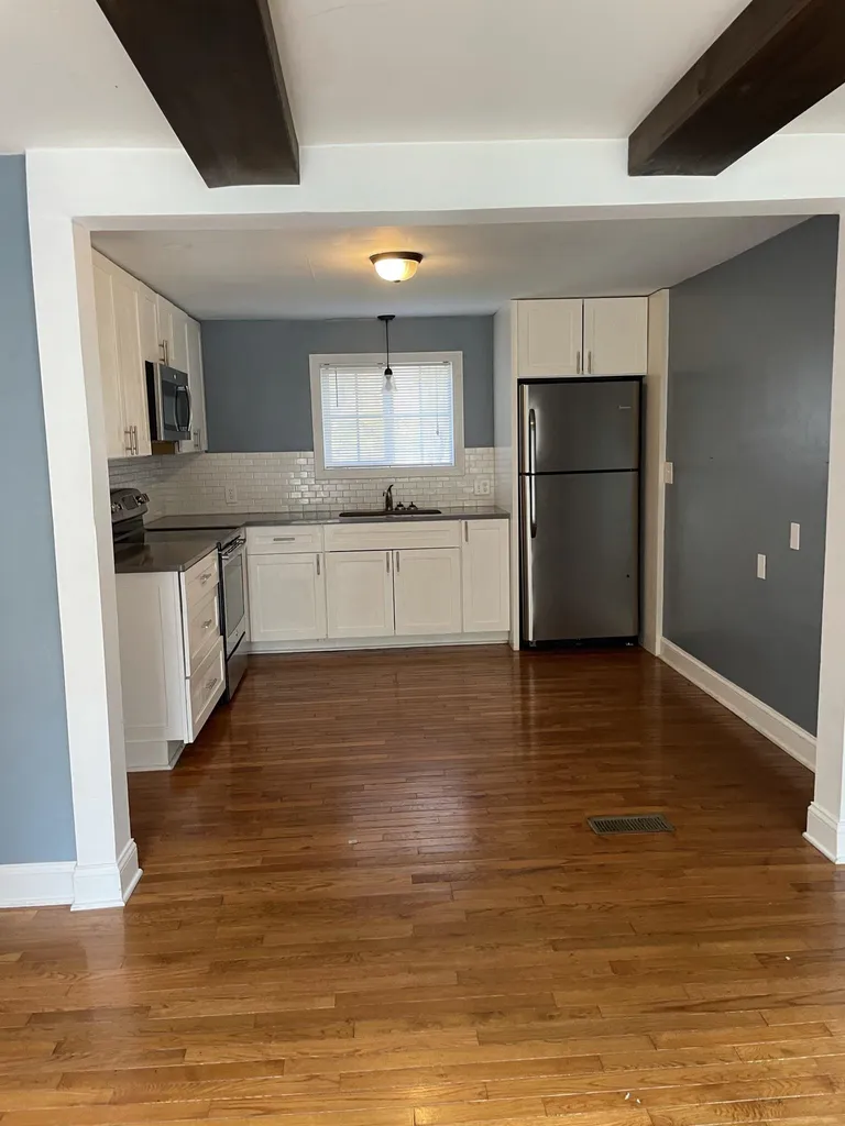 18 Dixon Avenue Newfields NH 03856