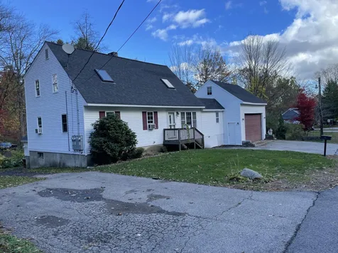 18 Dixon Avenue Newfields NH 03856