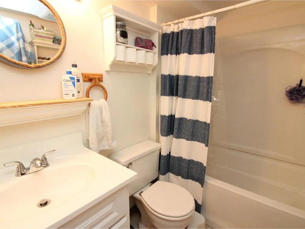 33 Stone Hill Lane Monkton VT 05469