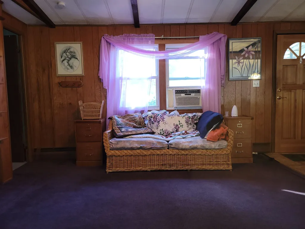 2 Lisa Avenue Raymond NH 03077