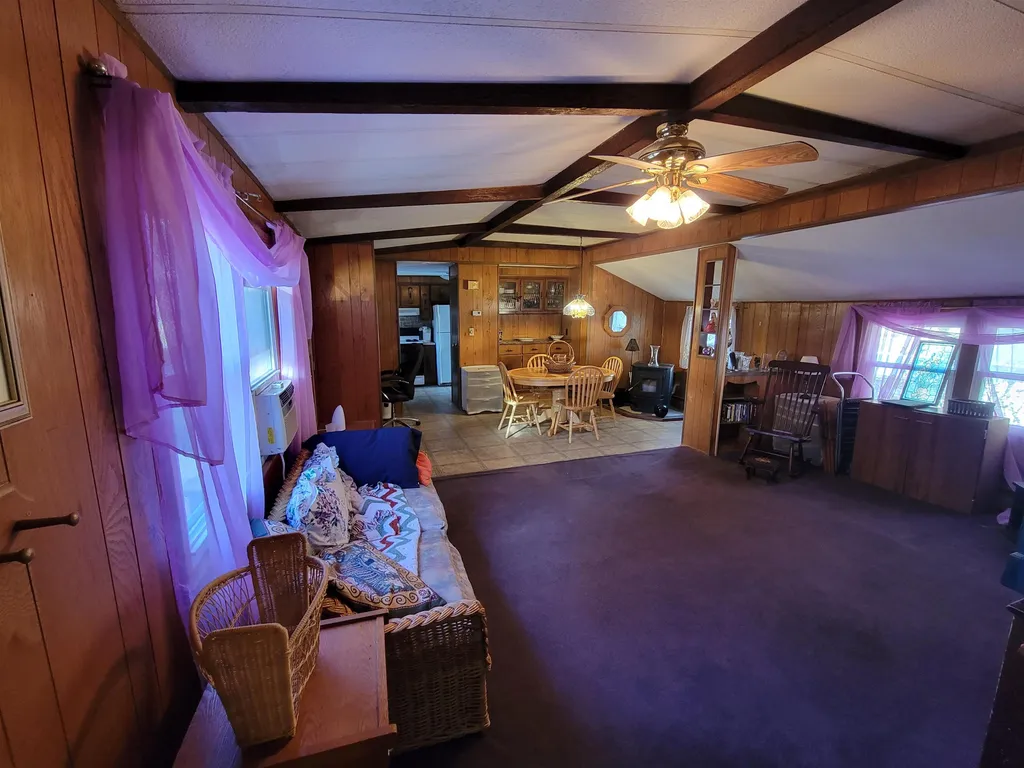 2 Lisa Avenue Raymond NH 03077