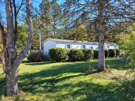 2 Lisa Avenue Raymond NH 03077