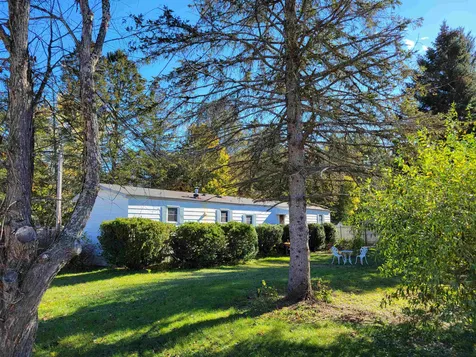 2 Lisa Avenue Raymond NH 03077