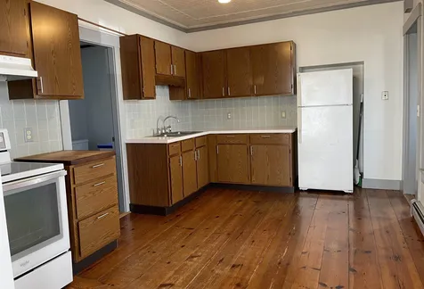 26 Leonard Street Rochester NH 03867