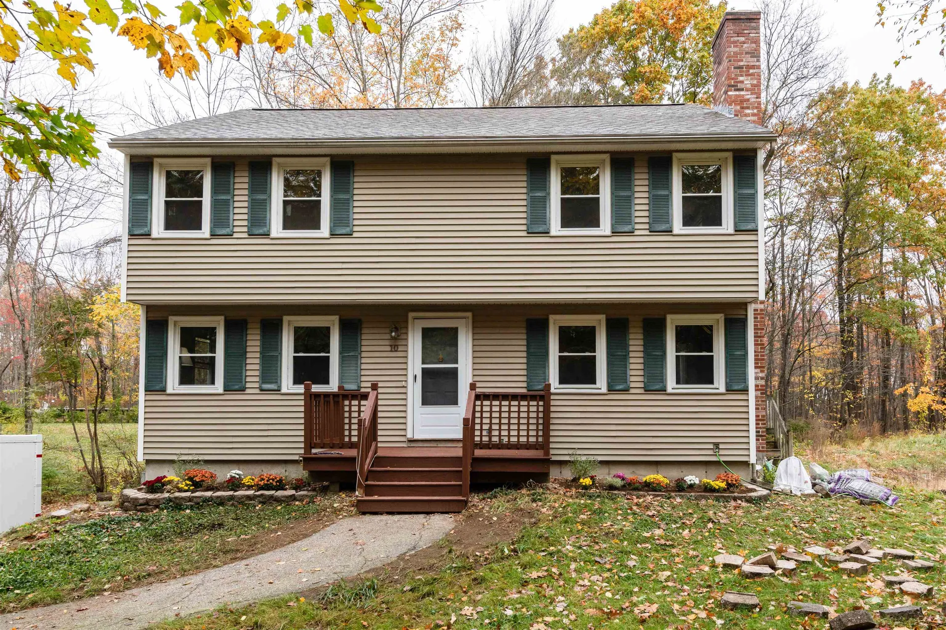 10 Perkins Road Londonderry NH 03053