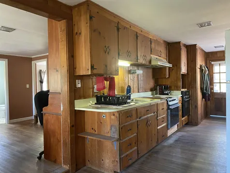 106 E Mountain Road Newport NH 03773