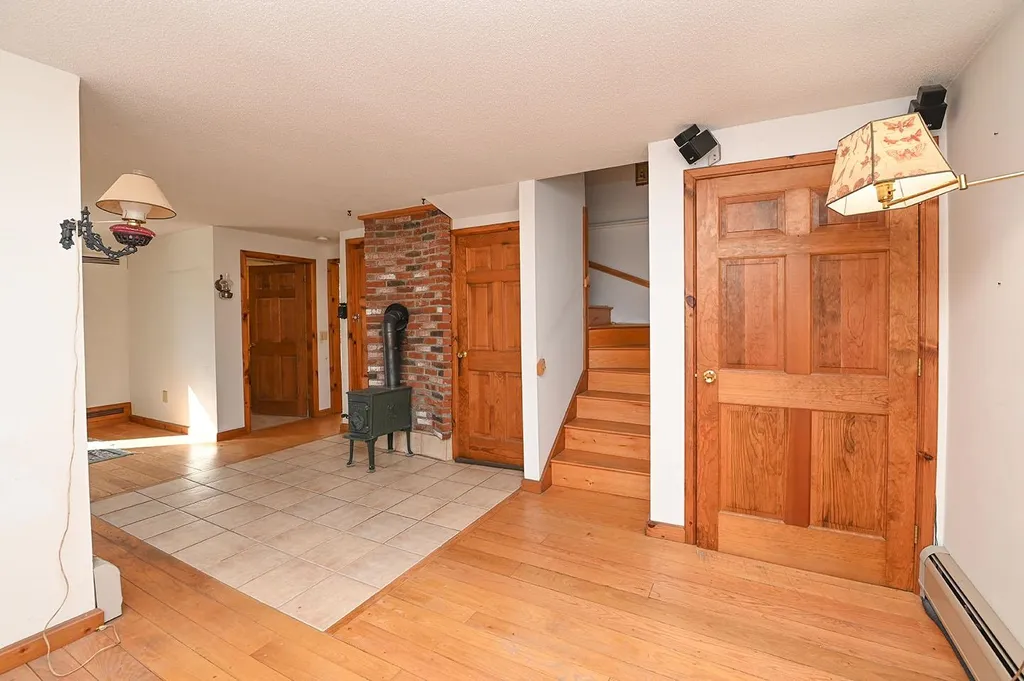 191 Chester Street Chester NH 03036