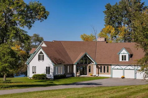 3336 Shelburne Road Shelburne VT 05482