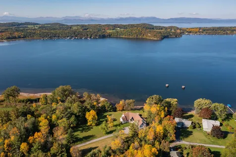 3336 Shelburne Road Shelburne VT 05482