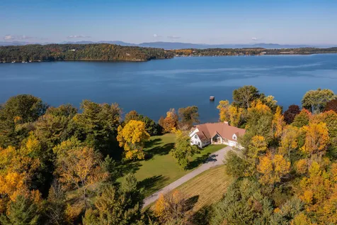 3336 Shelburne Road Shelburne VT 05482