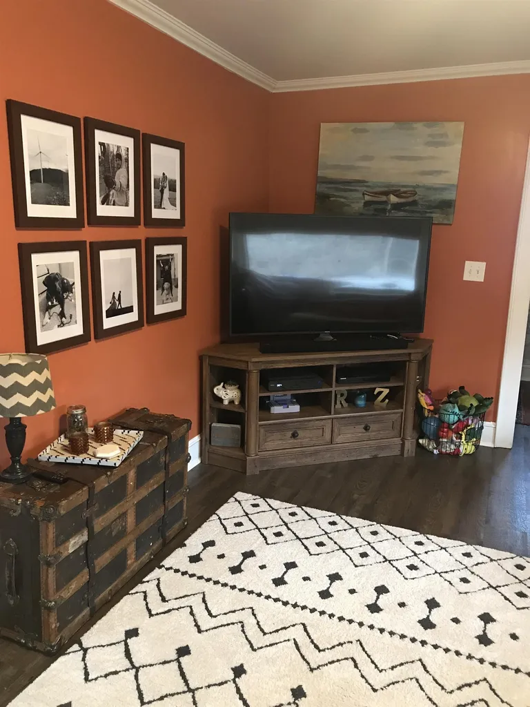 8 Gambier Street Claremont NH 03743