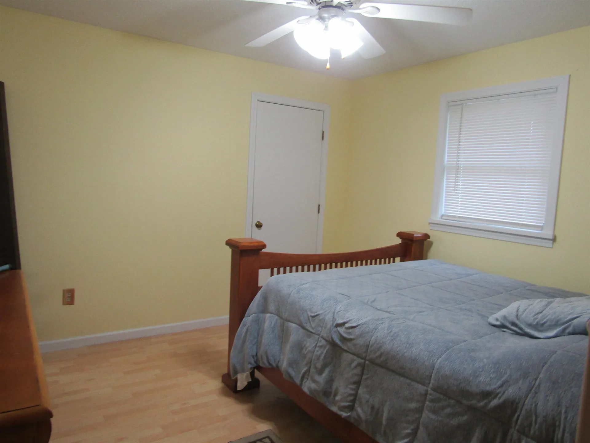 70 Longmoore Drive Ryegate VT 05042