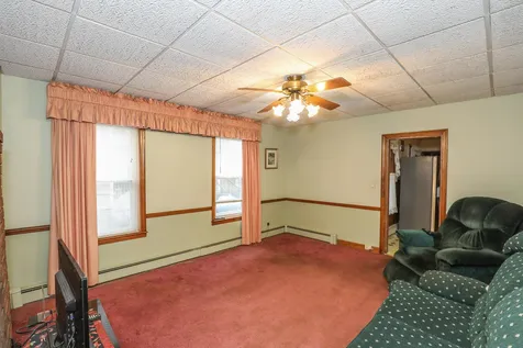 227 Douglas Street Manchester NH 03102