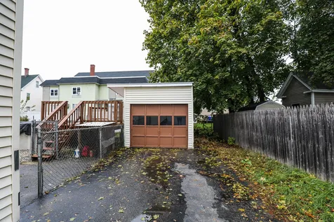 227 Douglas Street Manchester NH 03102