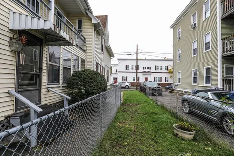 227 Douglas Street Manchester NH 03102