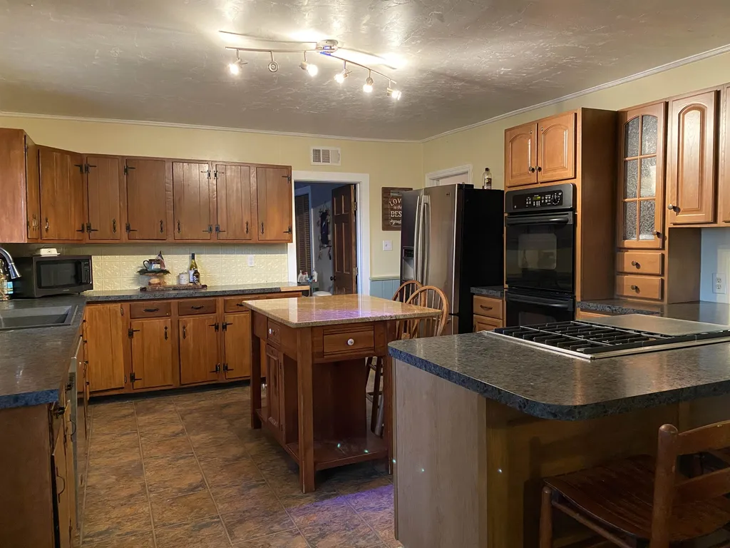 313 Robbins Road Rindge NH 03461