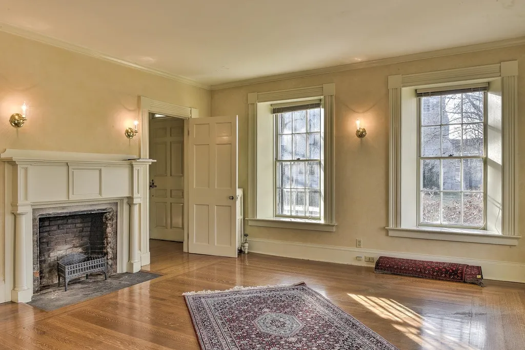 85 Washington Street Keene NH 03431