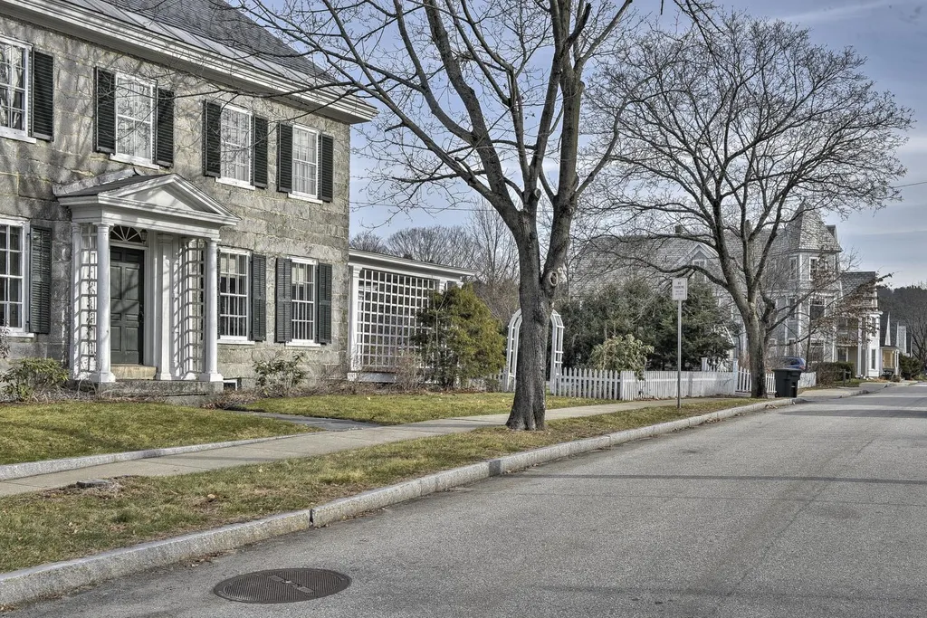 85 Washington Street Keene NH 03431