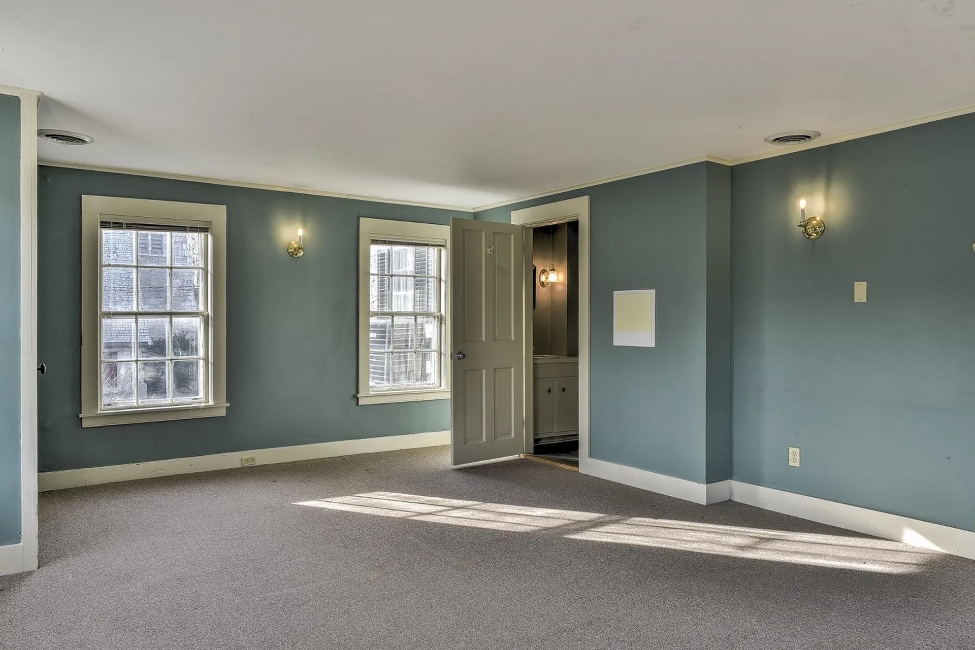 85 Washington Street Keene NH 03431