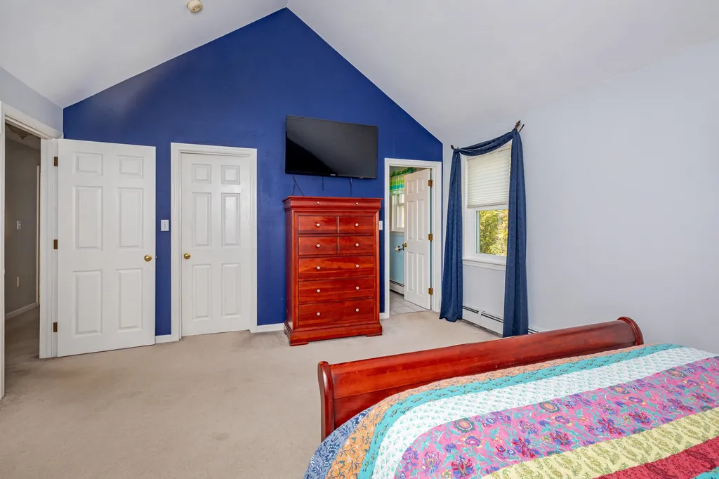 5 Hayden Circle Hampton NH 03842