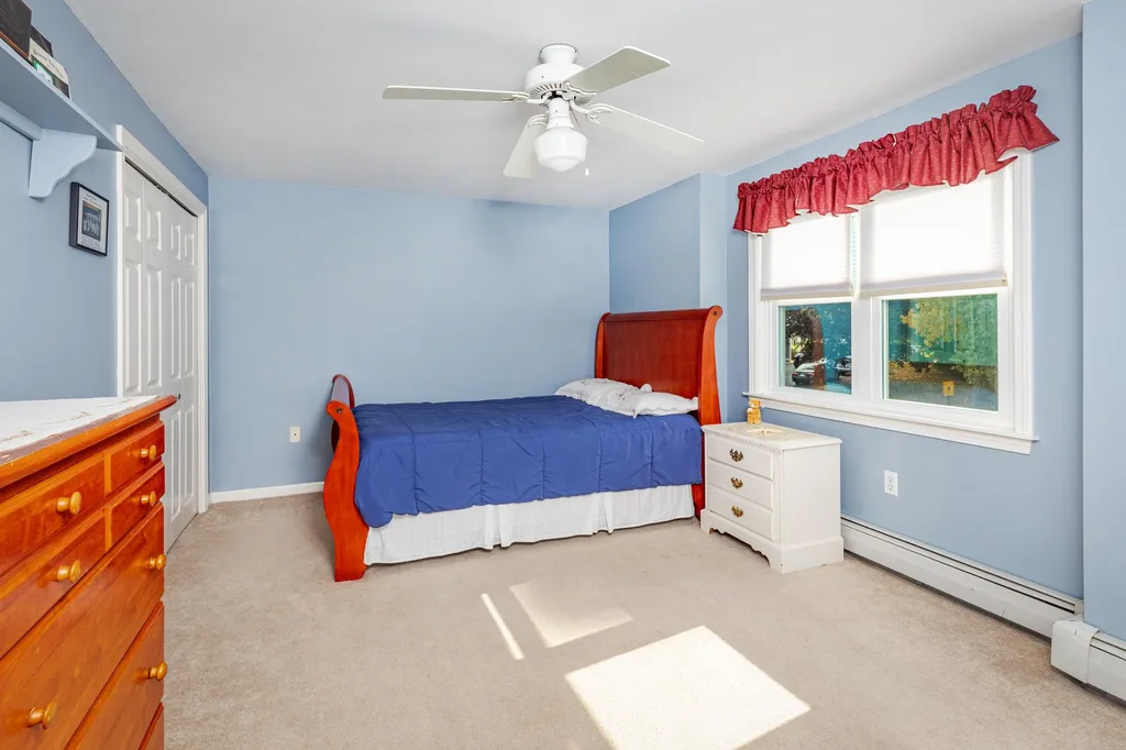 5 Hayden Circle Hampton NH 03842
