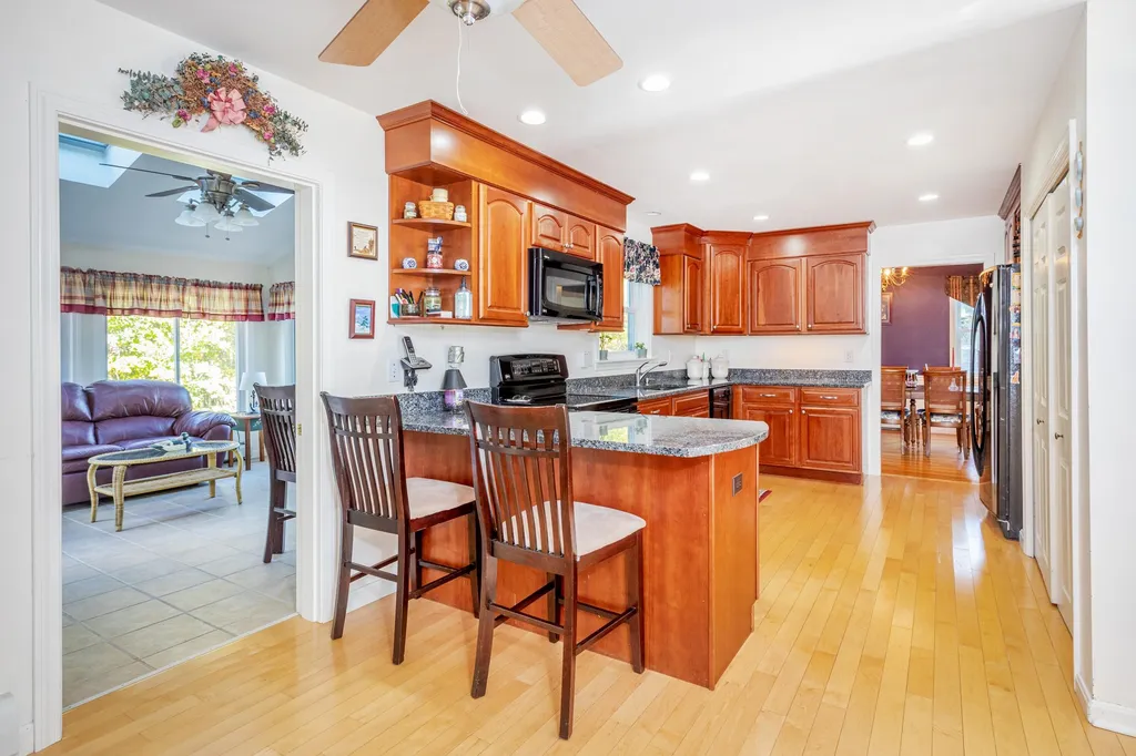 5 Hayden Circle Hampton NH 03842